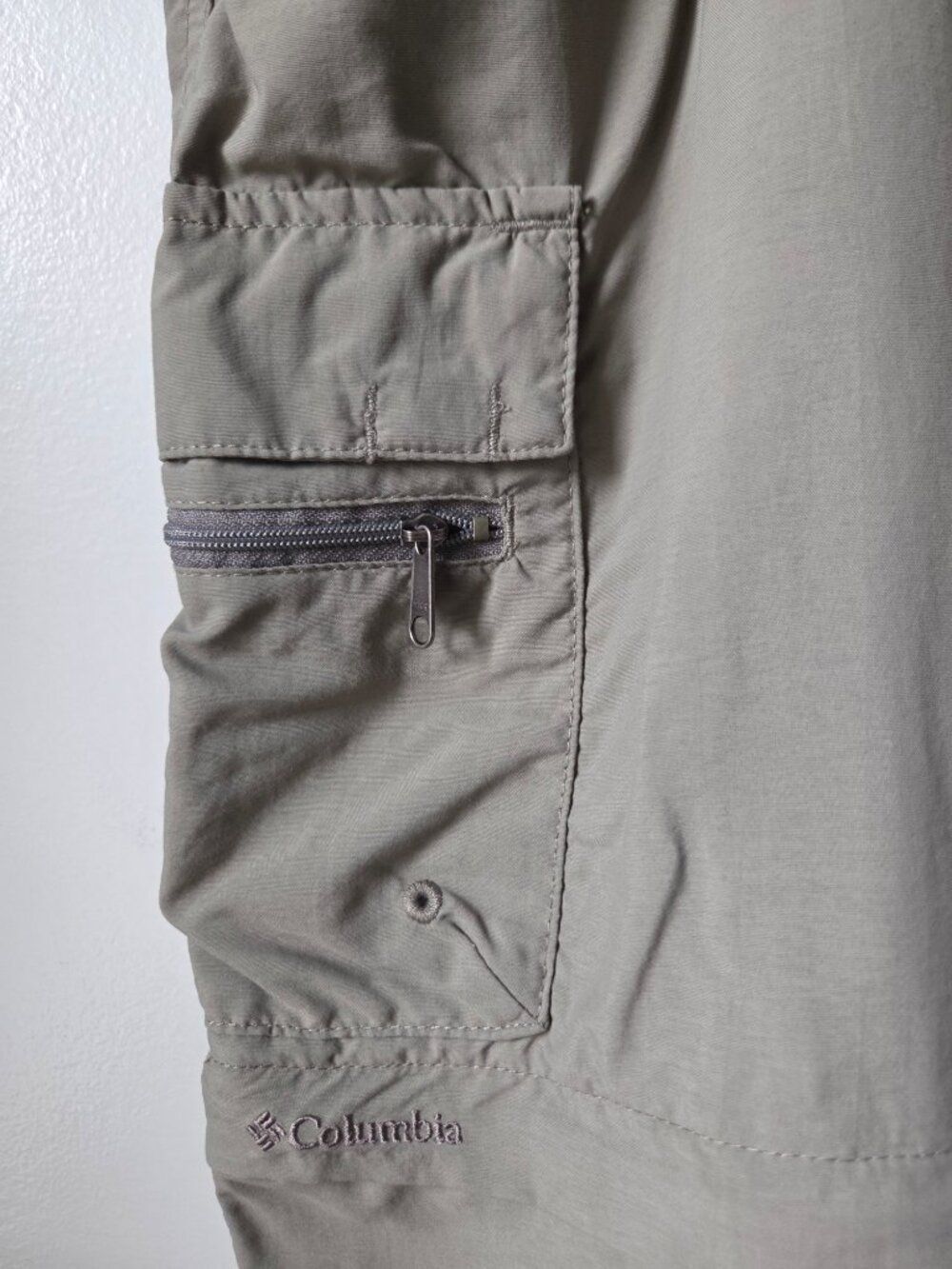 Euc Columbia Titanium Grey Taupe Convertible Packable Outdoor Pants Size L Wmns — image 8 of 8